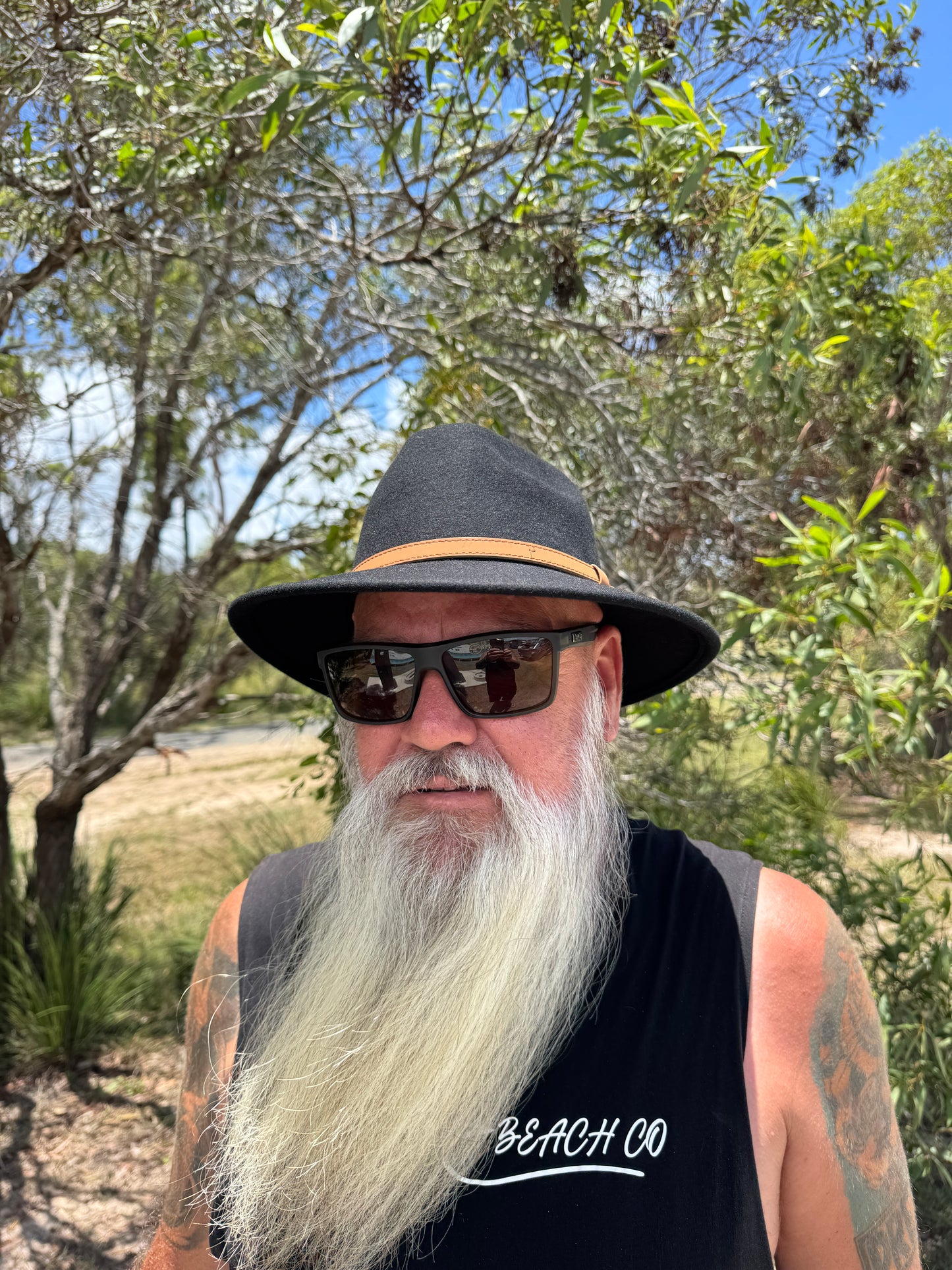 Hat 100% Wool, Shorter Brim - Black