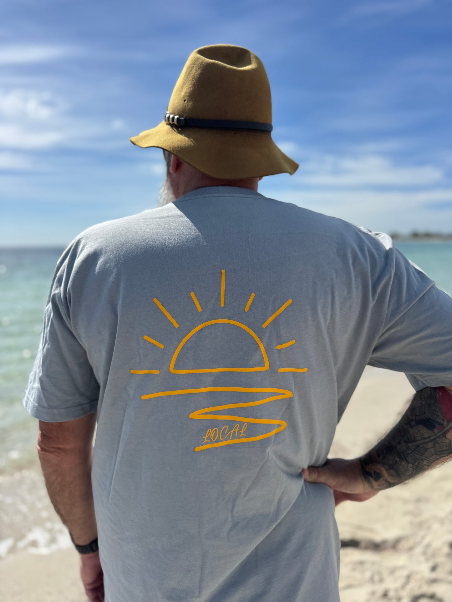 Unisex T-Shirt - Smoke, Sunny Days