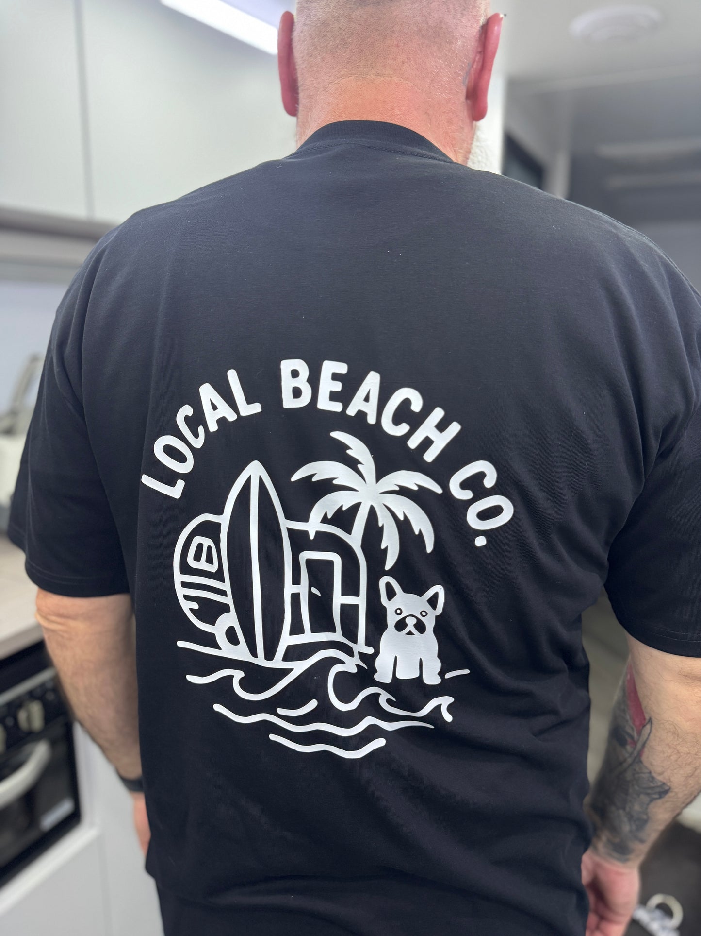 Unisex T-Shirt - Black - On Holidays