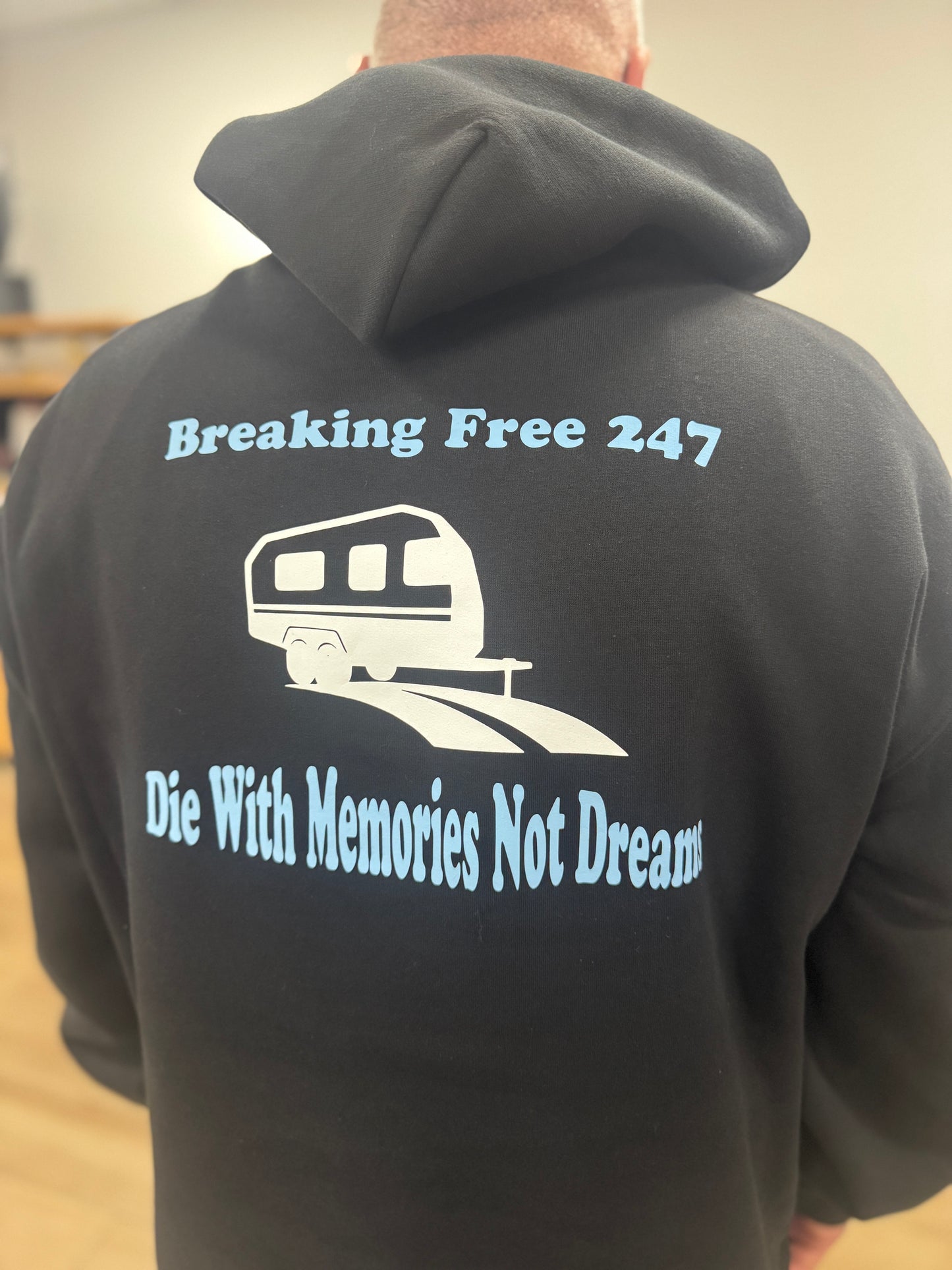 Hoodie - Black - Breaking Free 247